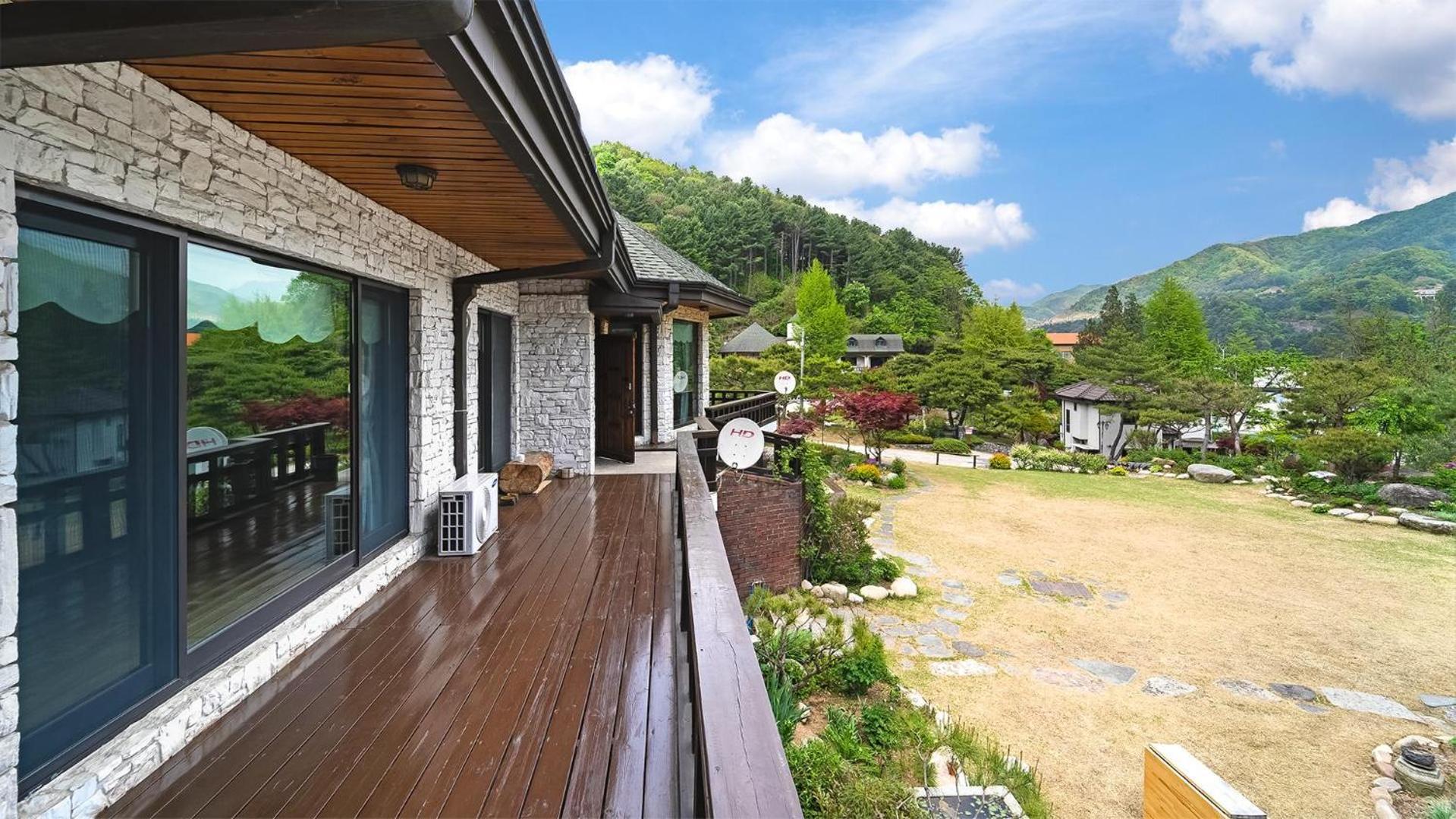 Gapyeong Yeheaden Pension Pocheon Δωμάτιο φωτογραφία